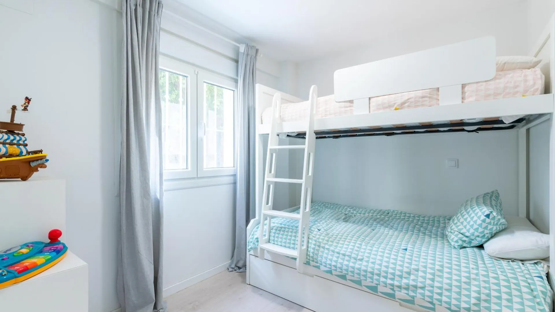 Whitey House In Triana Apartment Seville